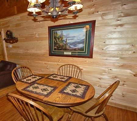 Villa Mountain Memories à Pigeon Forge Extérieur photo